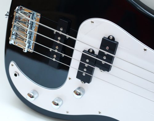 GMC-EBS200 Basszusgitár fekete